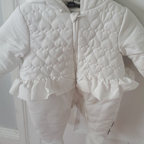 Winter suit for baby girl - Picture 1 of 6